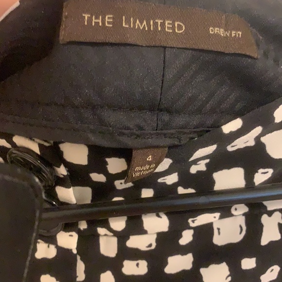 The Limited shorts - Picture 4 of 4